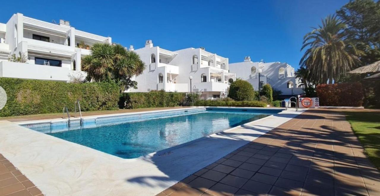 Sotogrande Duplex Near Polo, Best Pool View, 2 Pools, Full South, 7 Drive To Beaches And Port 外观 照片